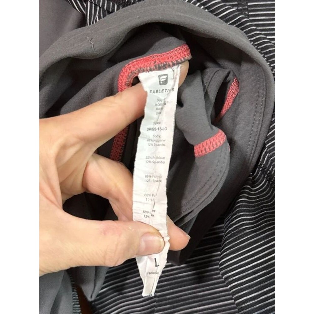 Lot of 3 Capri Leggings - Picture 3 of 10